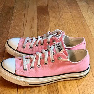 Converse Women's Pink Canvas Sneakers